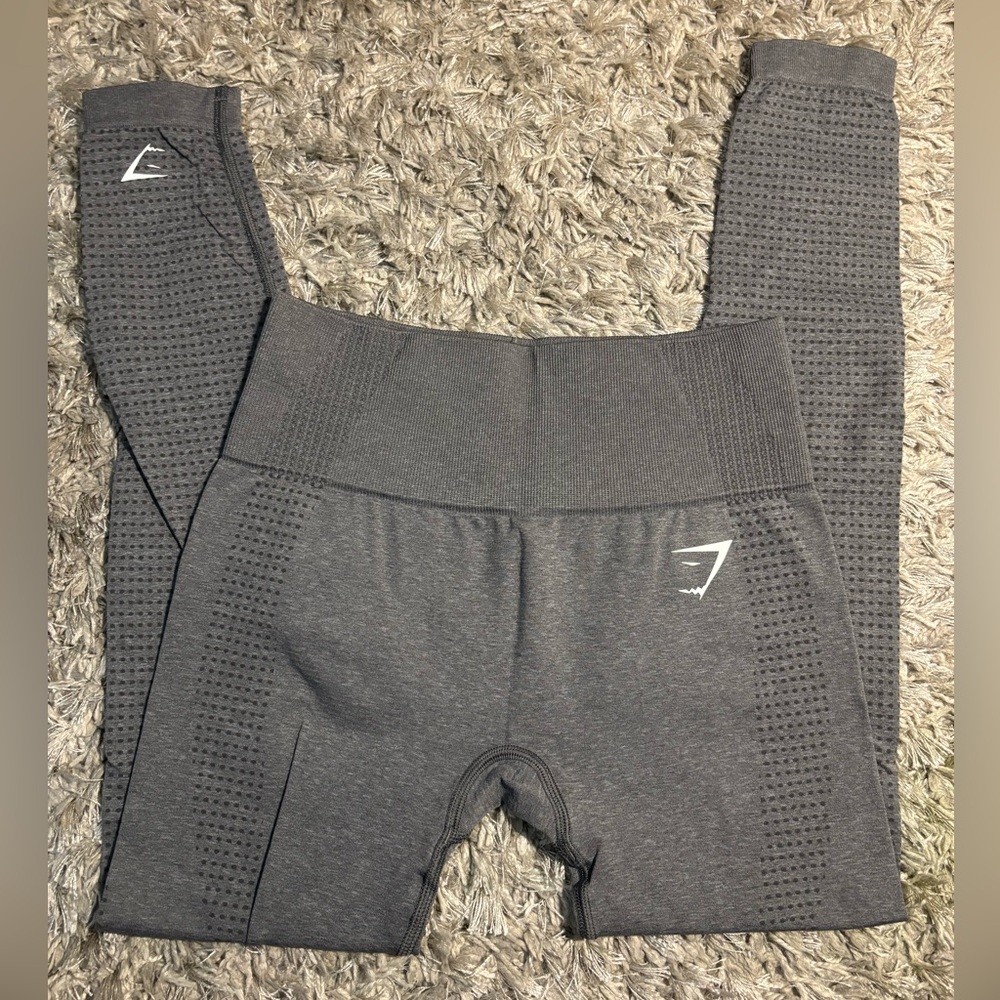 💥SOLD💥 Gymshark Charcoal Leggings